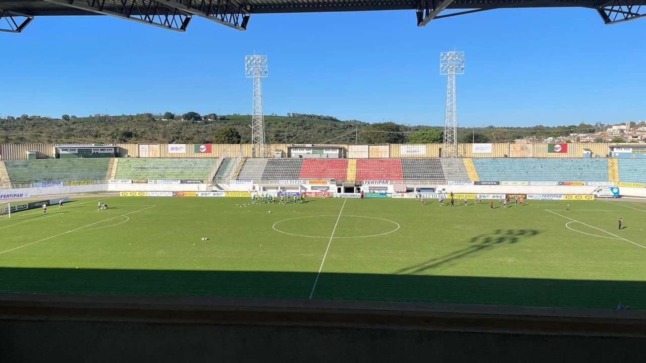 Prefeito sanciona lei que oficializa parceria entre Varginha e SAF do Itabirito FC
