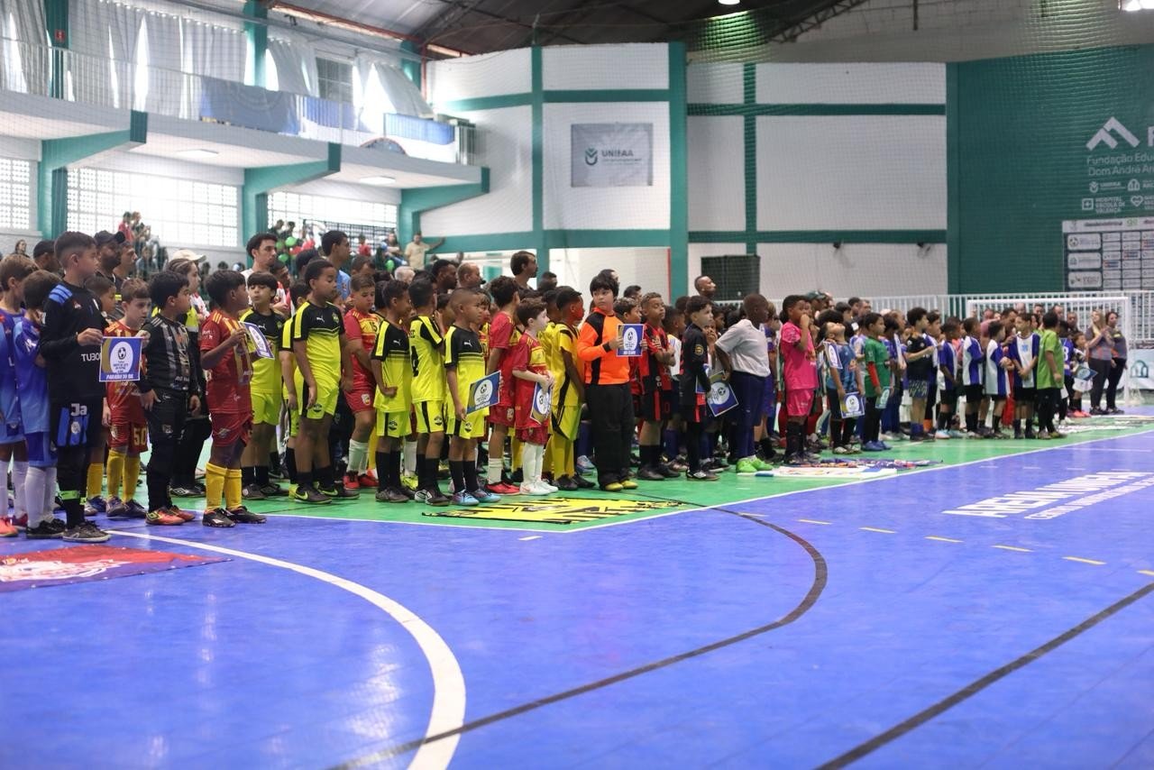 Inscrições abertas para primeiras etapas do Festival Dente de Leite de Futsal
