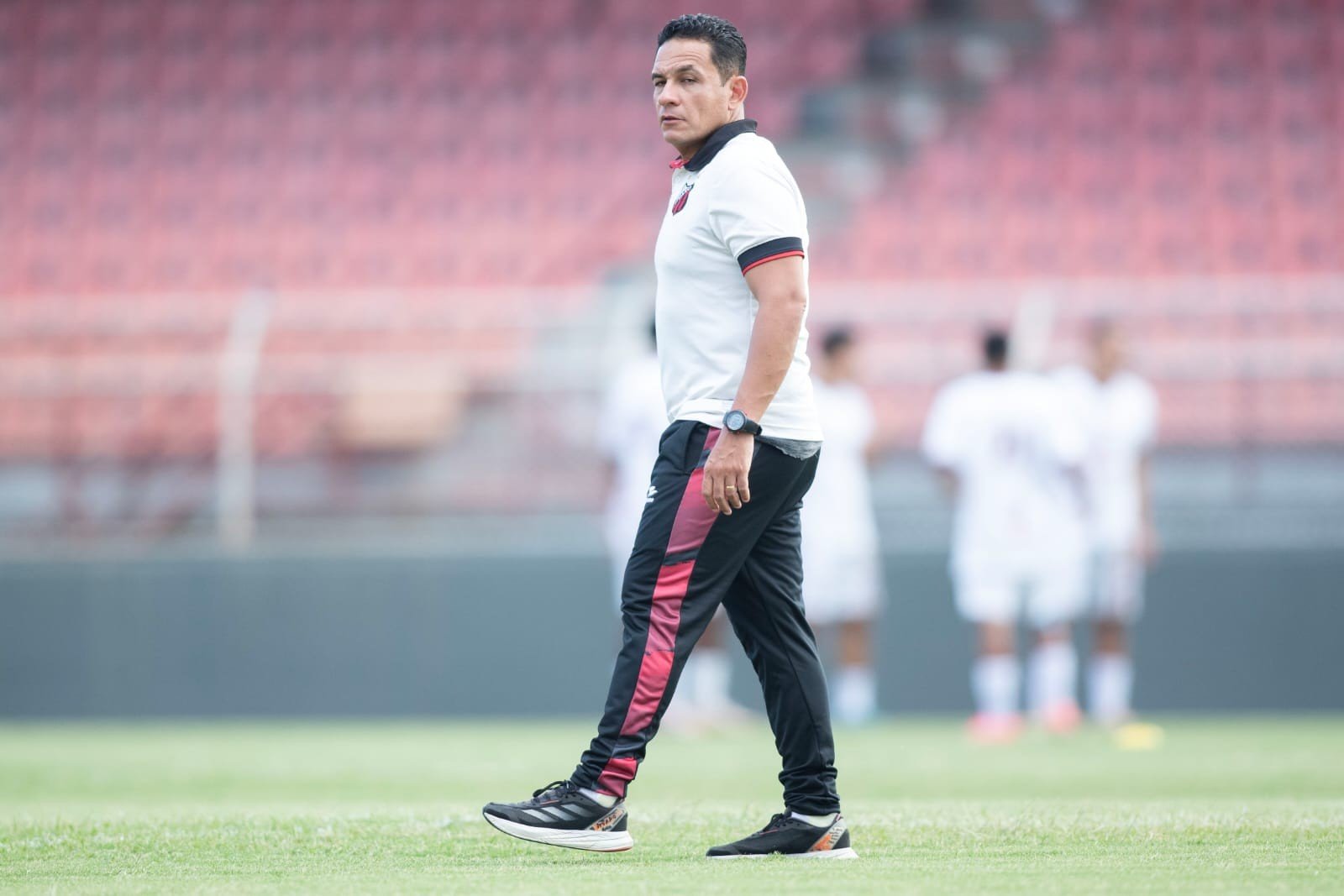 Ituano promove auxiliar Fausto Dias ao cargo de técnico para 2027