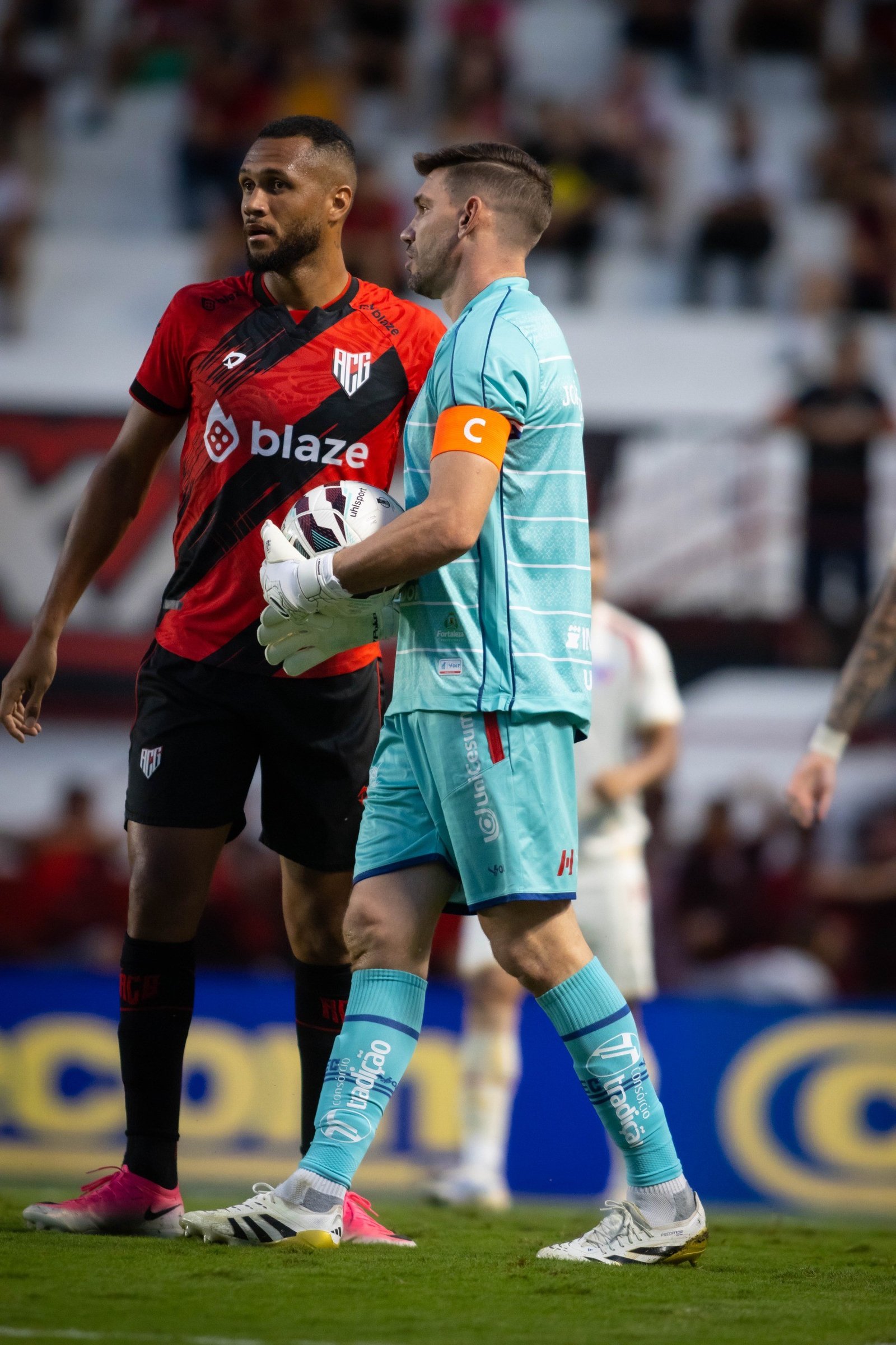 Fortaleza reencontra Gustavo Coutinho, cria da base e artilheiro do Atlético-GO