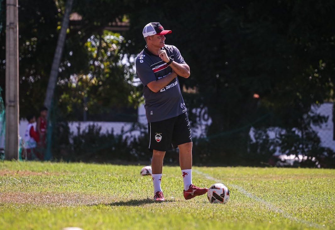 Marcinho detalha preparação do River-PI, pede tranquilidade no 2º jogo e destaca evolução: “Deu liga”