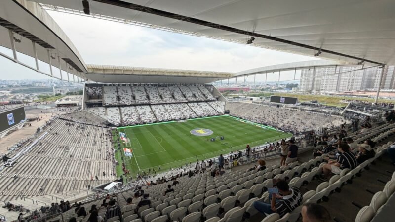 Corinthians recebe sinal de avanço por quitação da Arena e espera Caixa para formalizar negócio
