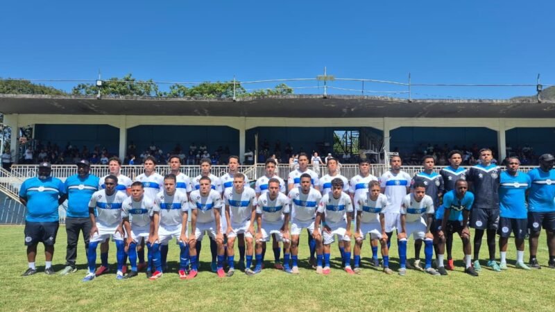 Sem vencer um jogo há 29 anos, bicampeão mineiro retoma atividades e sonha com volta à elite