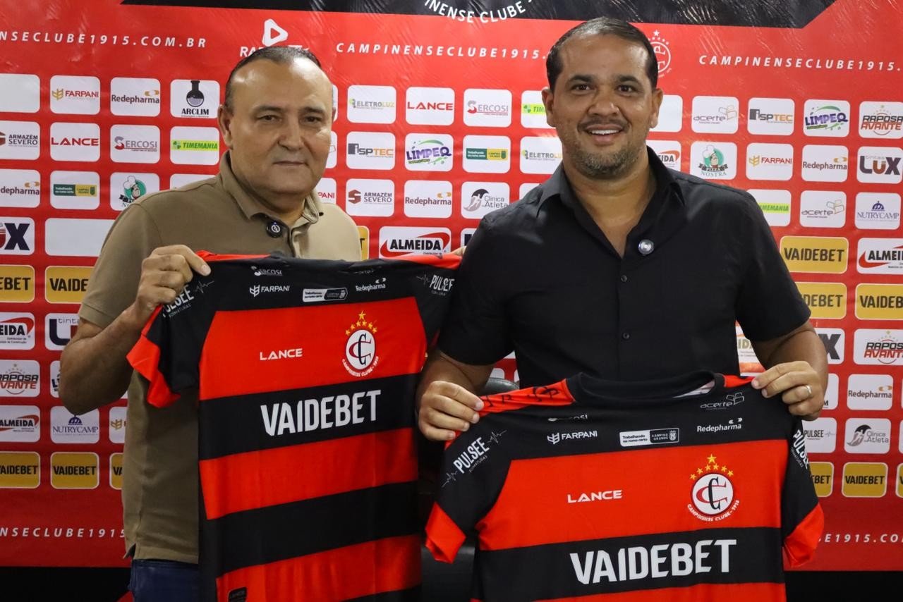 Dico Woolley elogia estrutura do Campinense e projeta amistosos de olho na Copa Paraíba