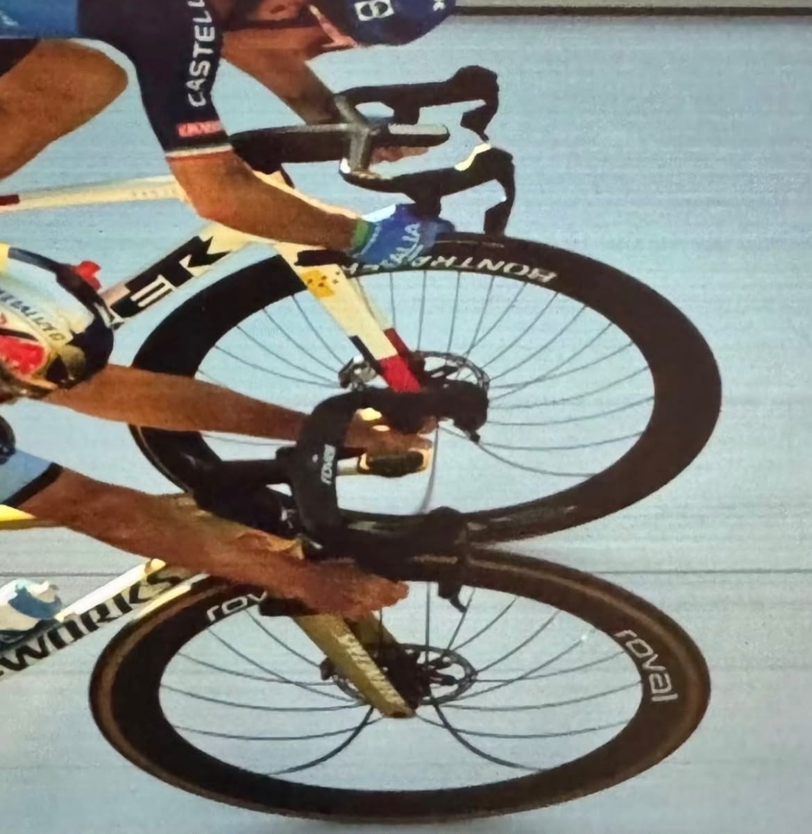 Vice-campeão contesta ‘photo finish’ do Europeu de Ciclismo: “Revi centenas de vezes”
