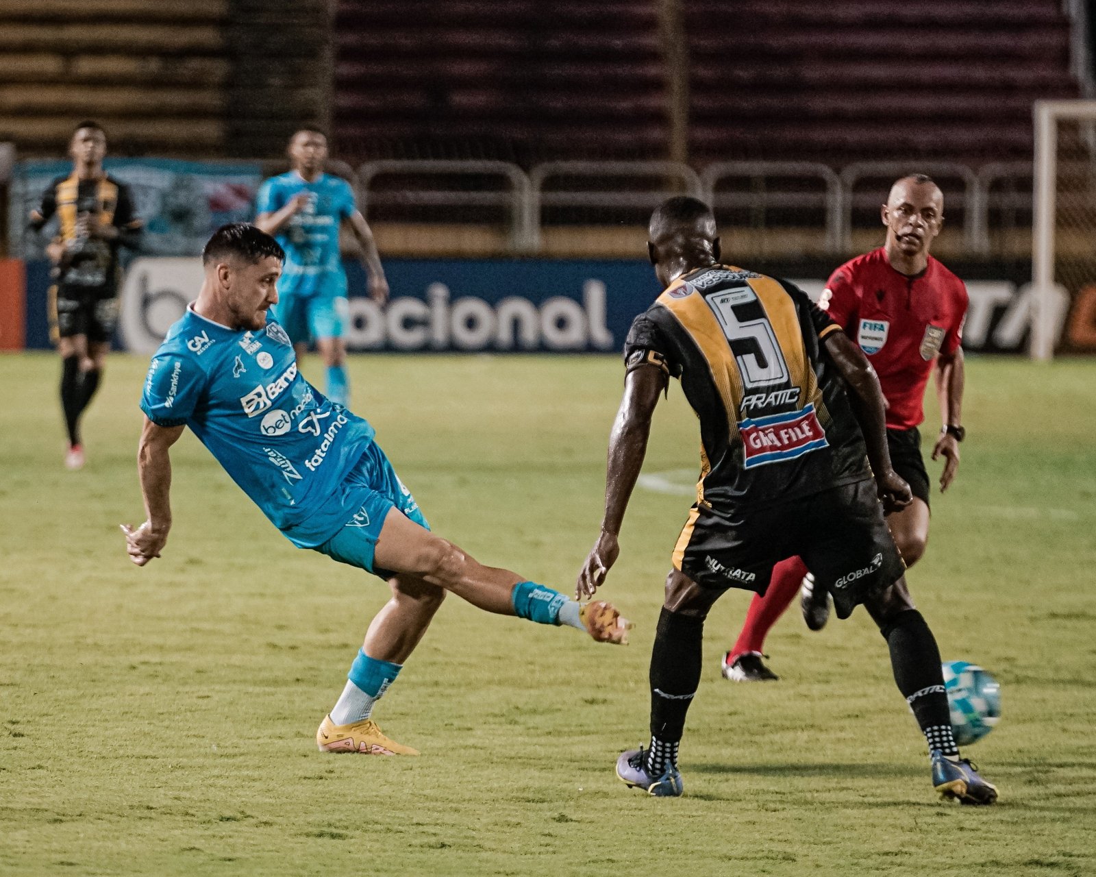 Jogo entre Brusque e Paysandu terá árbitro de Copa do Mundo