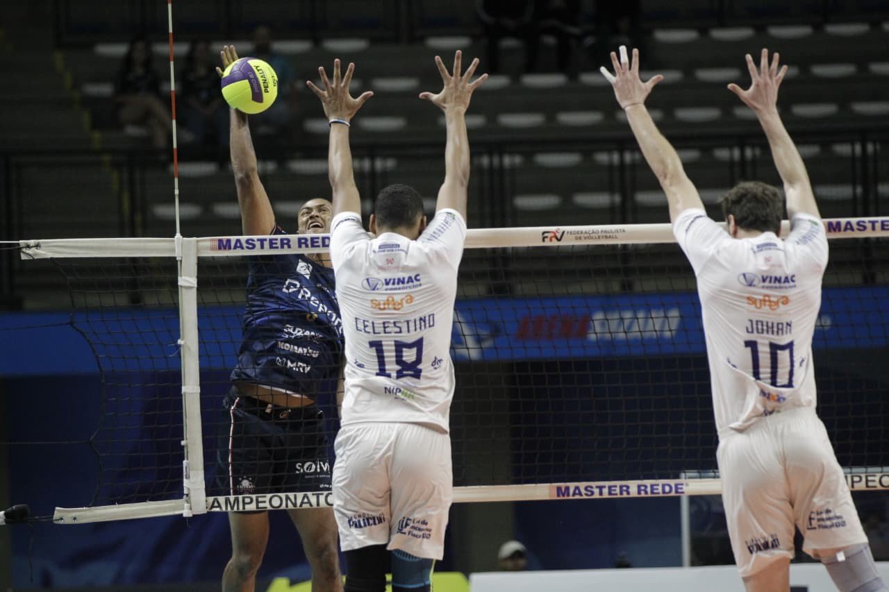 Vôlei São José encara Suzano e busca virada na semifinal para ir à decisão do Paulista