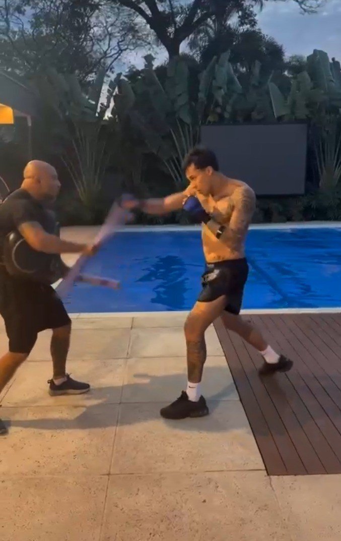 Kaio Jorge publica vídeo de treino de boxe e gera reações: “Esperando o próximo clássico”
