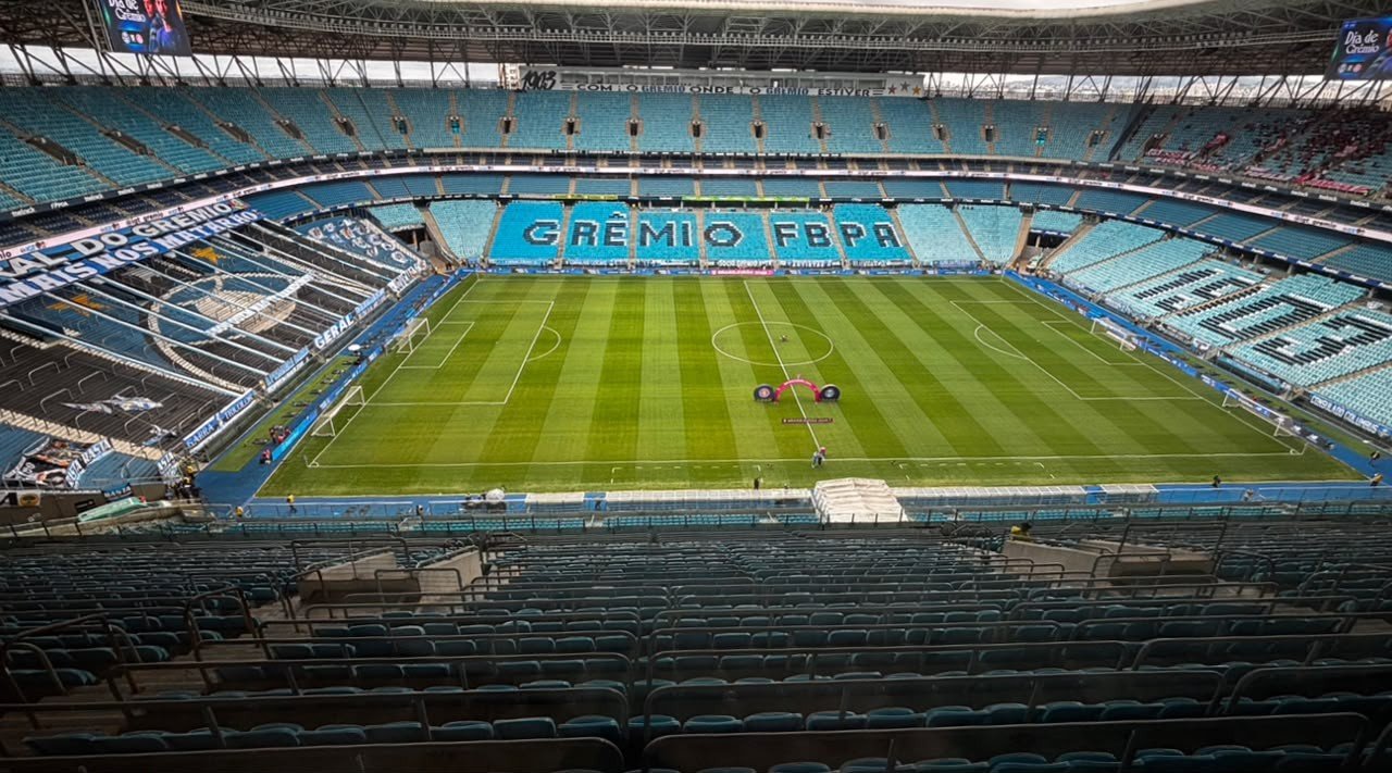 Grêmio identifica e suspende sócio-torcedor investigado por suposto gesto racista no Gre-Nal