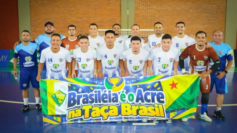 Brasiléia/Fluminense da Bahia domina estreia e lidera Grupo B na 2ª divisão da Taça Brasil de Futsal