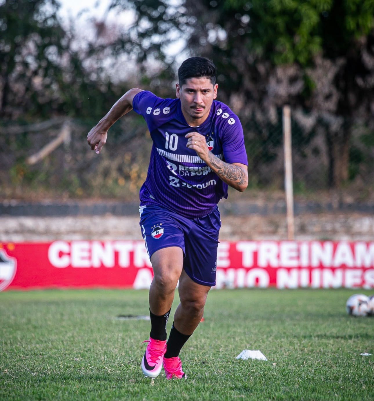 Felipe Pará, campeão do Piauiense Série B pelo River-PI, renova com o Águia de Marabá para 2027