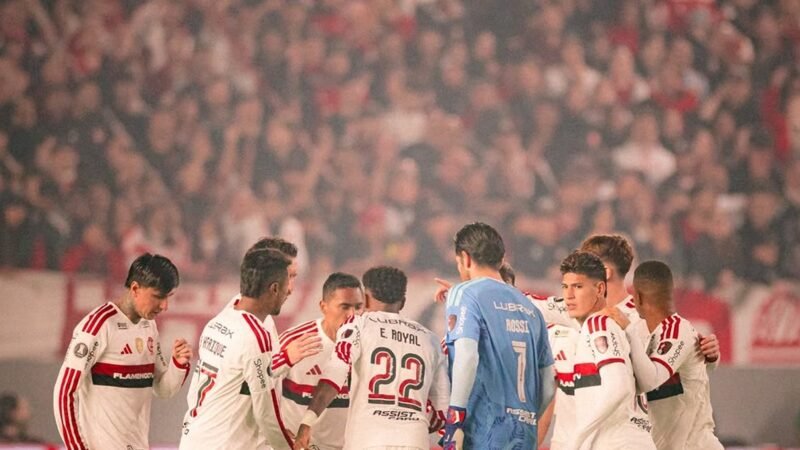 Análise: Flamengo não dá um chute no gol na Argentina, mas tem tudo para ir a mais uma final