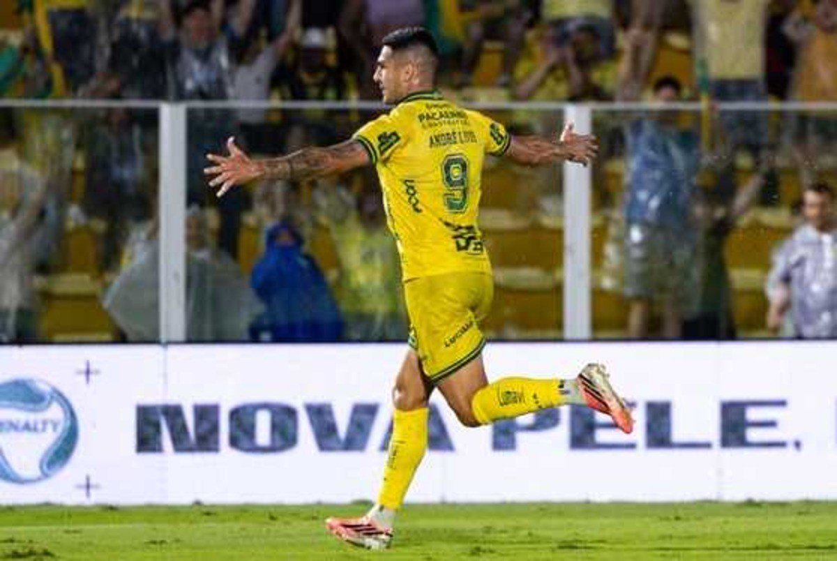 André Luís celebra vitória e quarto gol pelo Mirassol: “Fundamental”