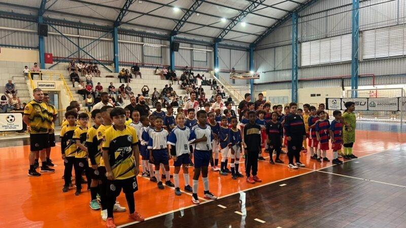 Volta Redonda e Levy Gasparian recebem etapas do Dente de Leite de Futsal