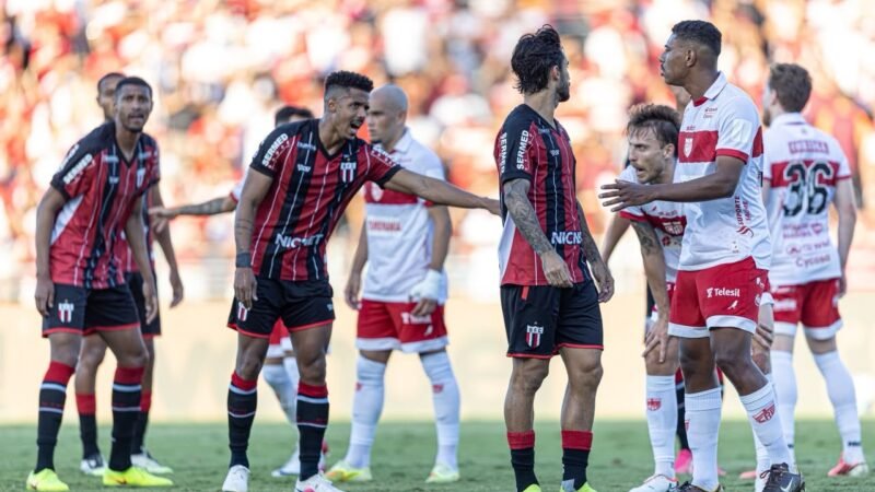 Tencati credita arrancada do Botafogo-SP à reorganização do sistema defensivo