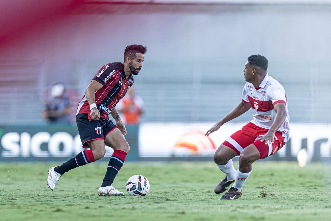 Análise: CRB sente o peso do jogo decisivo e frusta mais uma vez a sua torcida