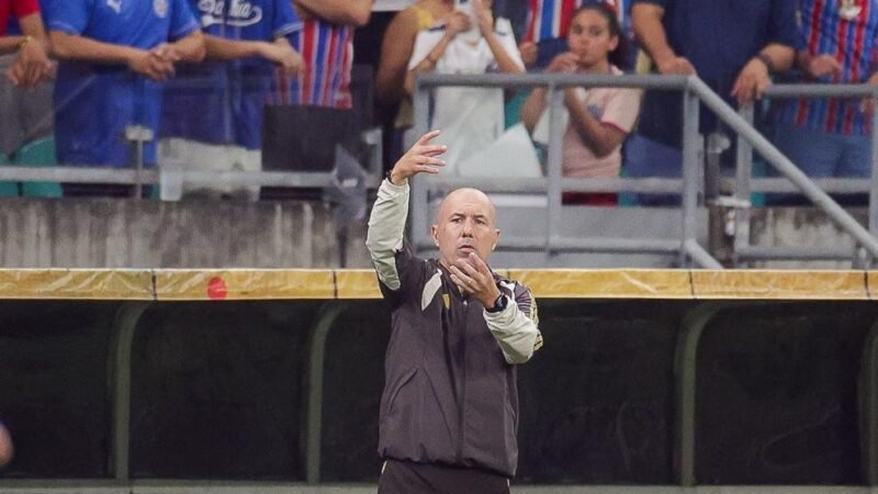 Jardim diz que Flamengo foi dominante contra o Bahia e elogia Carrascal e Paquetá como armadores