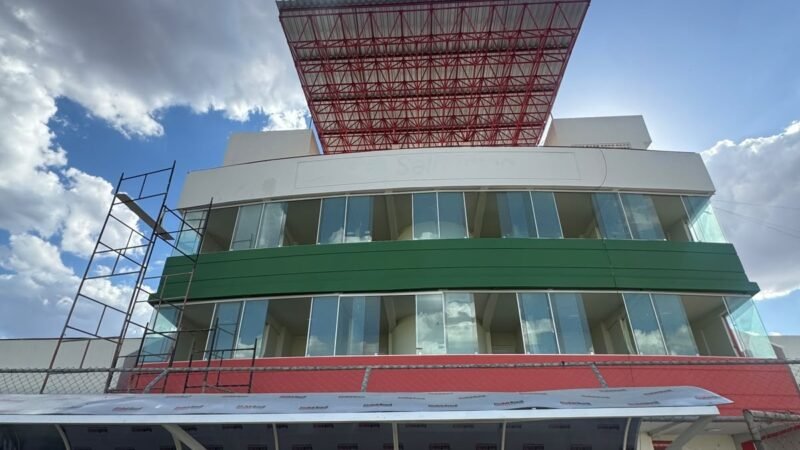 Salgueiro tenta reverter interdição do Cornélio de Barros; estádio passa por obras de requalificação