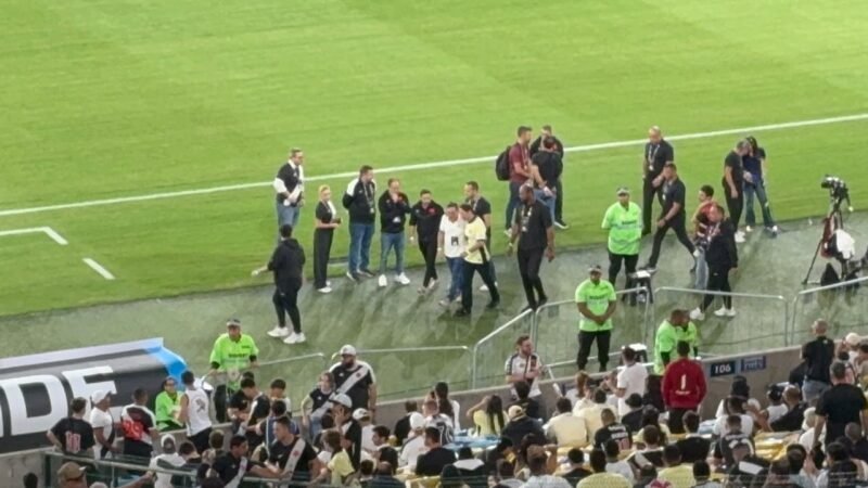 Diretor do Maracanã registra queixa contra Marcos Lamacchia por uso de camarote após derrota do Vasco