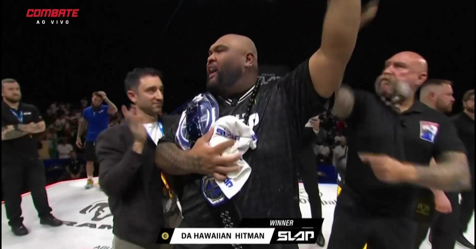 Power Slap 25: Dayne Viernes vence duelo de cinco rounds e mantém cinturão