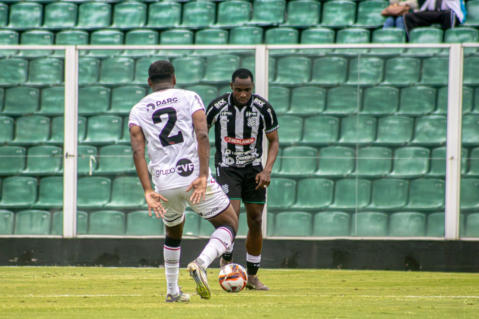 Figueirense vence o Joinville e se isola na liderança da Copa Santa Catarina