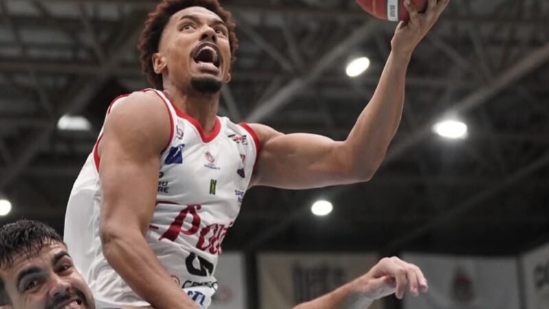 Pato Basquete vira com enterrada no fim e vence o Botafogo pelo NBB