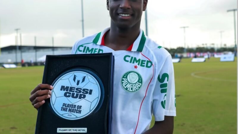 Dembélé da base: quem é a joia do Palmeiras que brilhou contra o Barcelona em torneio de Messi
