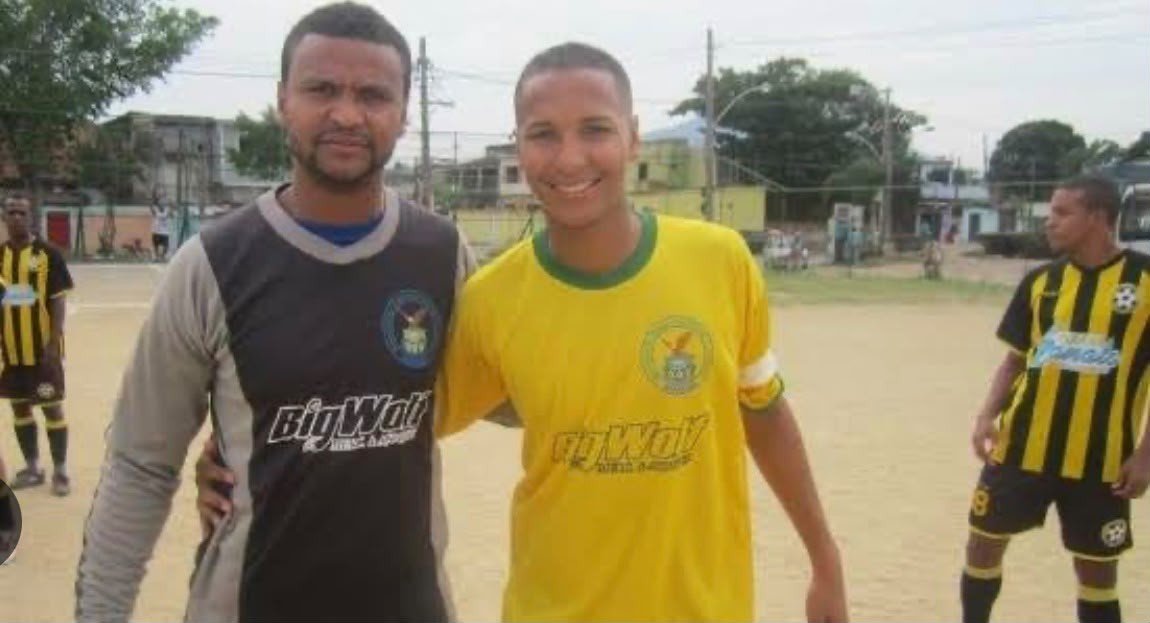 Taça das Favelas: final no Rio tem comunidade onde Deyverson cresceu