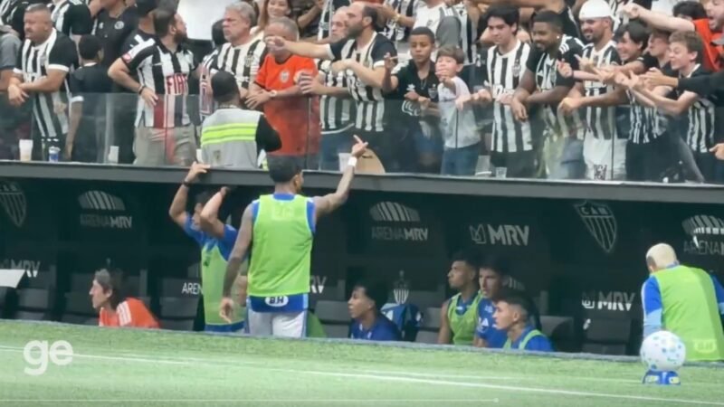 Dedo para criança? Wesley explica gesto obsceno e confusão em vitória do Cruzeiro; assista